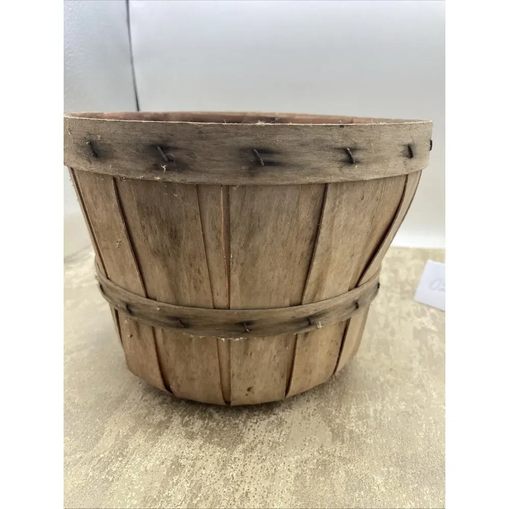 Unbranded vintage medium